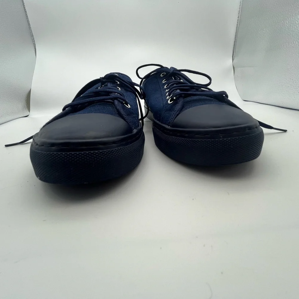 Nothing New Sneakers - Picture 9 of 11
